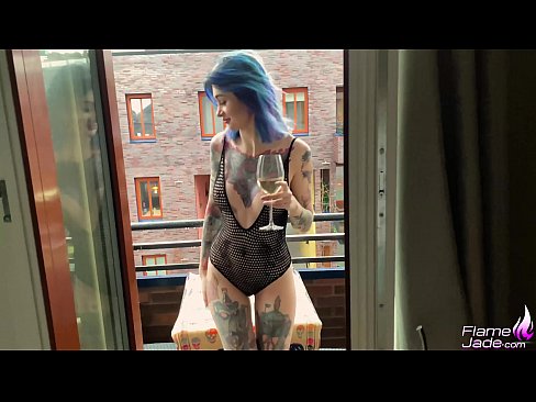 ❤️ Milzīga meitene sūc ar rīklīti un kaislīgi drāž zem klajas debess ❤ Sekss video pie lv.justindianpornx.ru ﹏